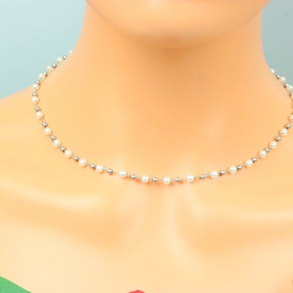 Delicate & Contemporary Necklace Chain, A Lovely Choice for Women, EVCH1162 - Picture 3 of 15